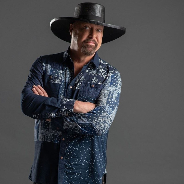 Eddie Montgomery of Montgomery Gentry Kingman Historic Theatre